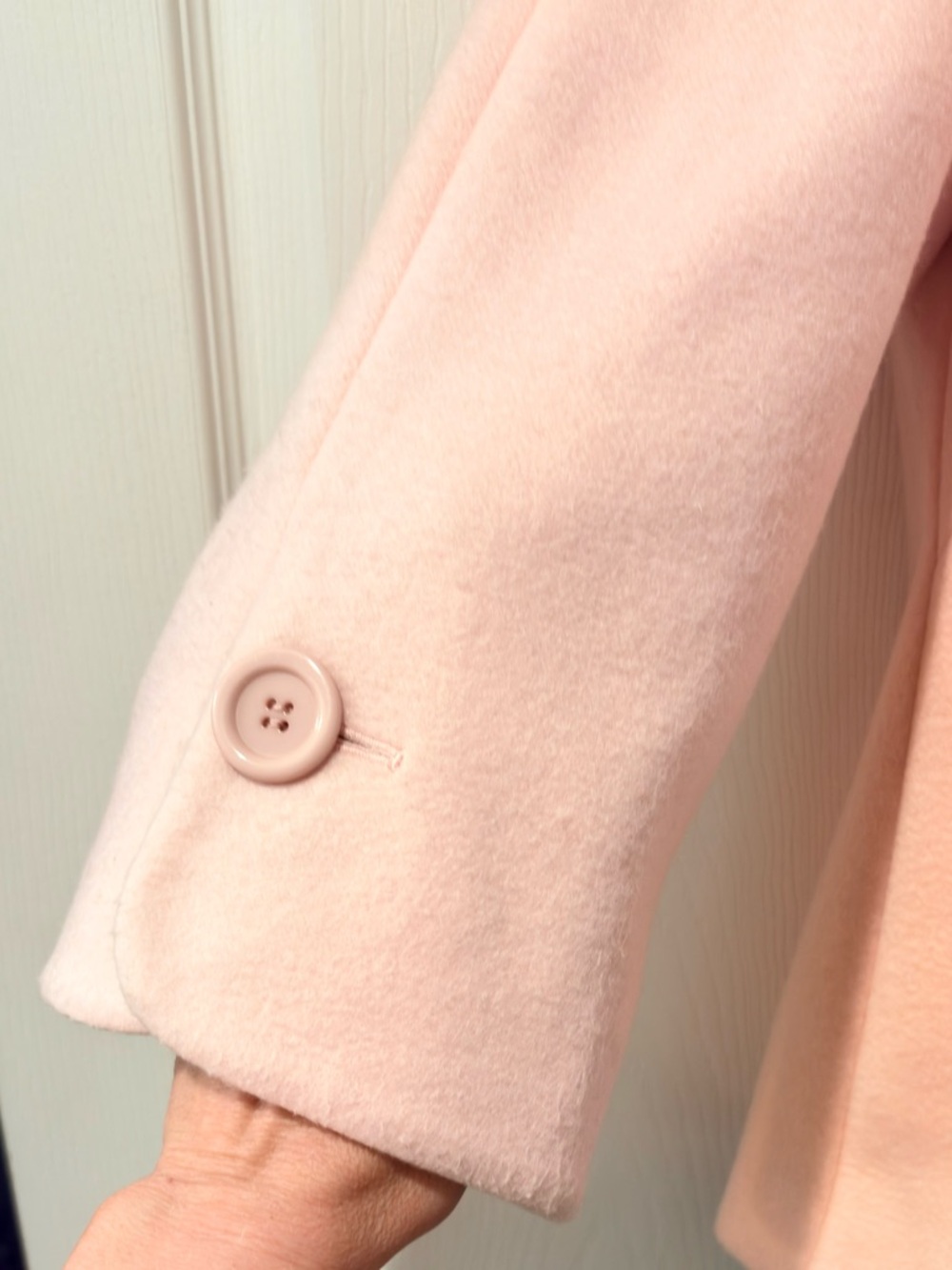 DUEPERDUE Blush Pink Felt Cape Jacket β Size 10 | Mod Collar Statement Coat - Picture 4 of 5